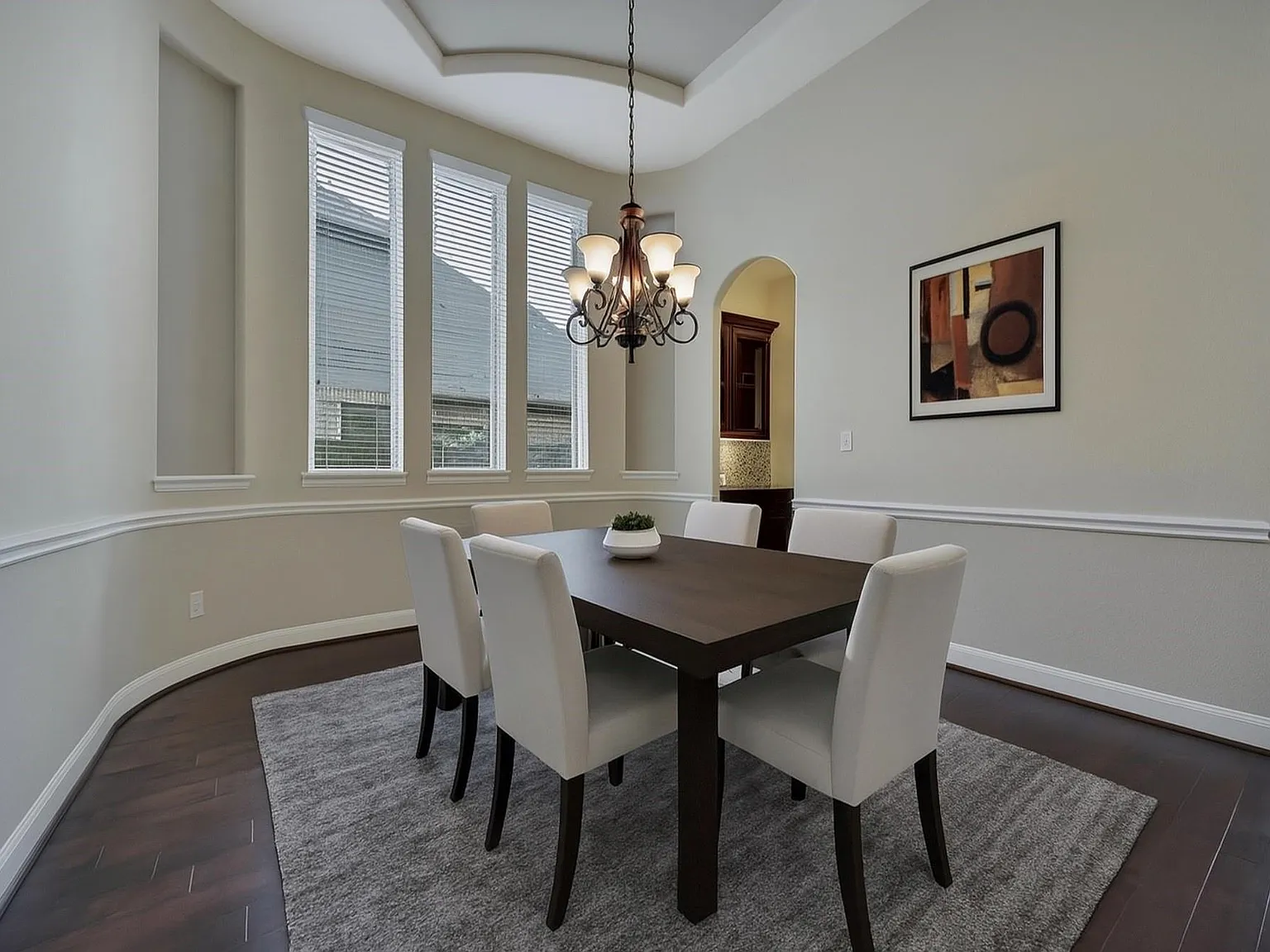 4 bed, 4.0 bath, 3458 sqft, $3,400 — Photo 4