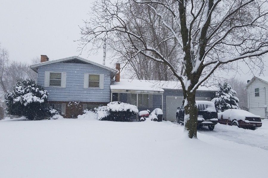 1st image of 58200 Benham Ave