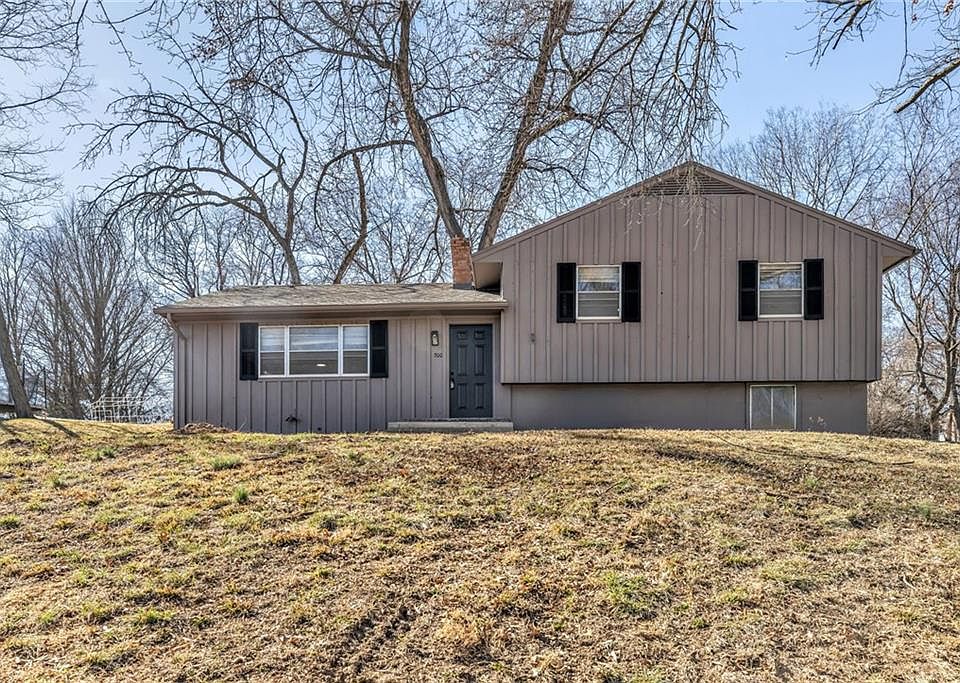 1st image of 5700 N Hutson Rd