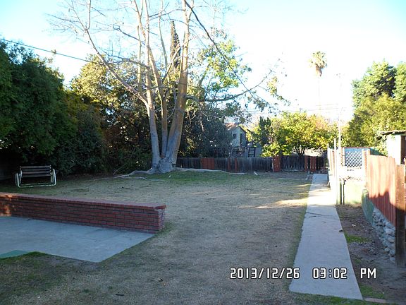 5th image of 129 E Las Flores Ave