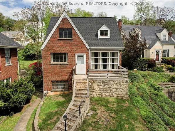 1207 West Ave, Charleston, WV 25302