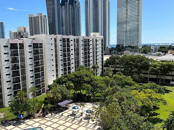 3rd image of 16919 N Bay Rd APT 902