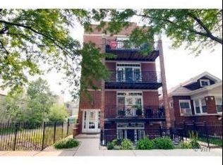 4310 N Richmond St APT 4, Chicago, IL 60618