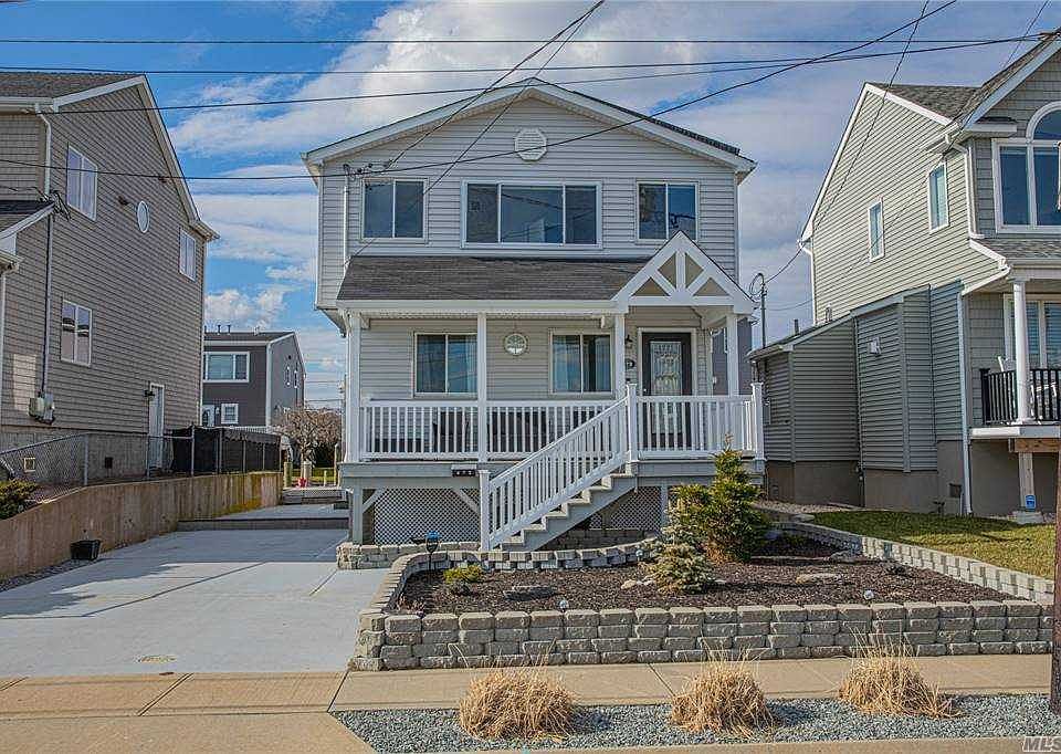 472 Little East Neck Road, Babylon, NY 11702 Zillow