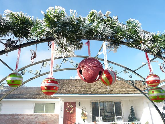 Front of house archway