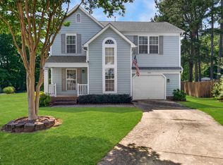 341 Stone Hedge Ct, Holly Springs, NC 27540