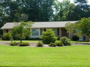 492 Glen Arden Way NE, Marietta, GA 30068