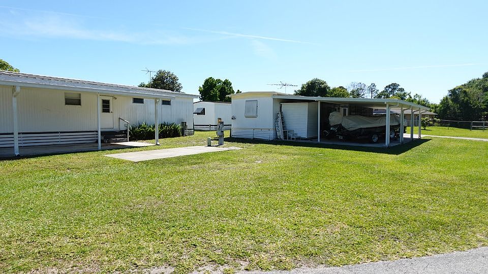2nd image of 11641 Ocklawaha Dr Lot 6