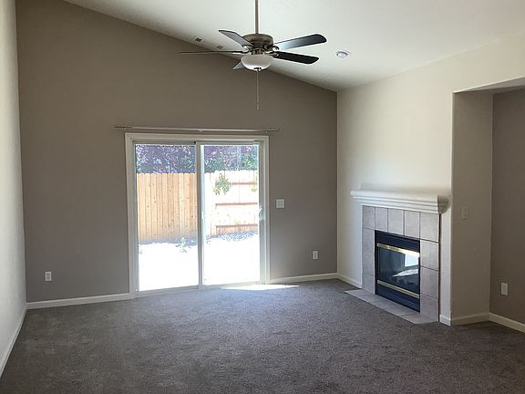 3rd image of 3913 Culpepper Dr