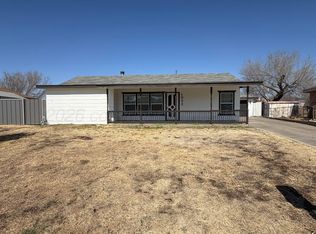 1032 Thrams St, Borger, TX 79007