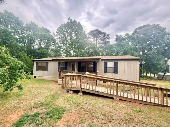 120 Hardy Dr, Central, SC 29630