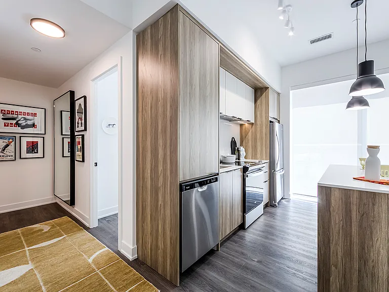 185 Enfield Pl — Photo 44