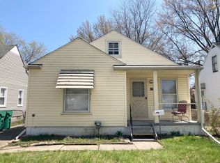 22030 Saxony Ave, Eastpointe, MI 48021