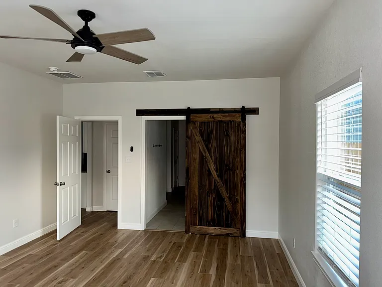 2817 Steepleridge Cir — Photo 9