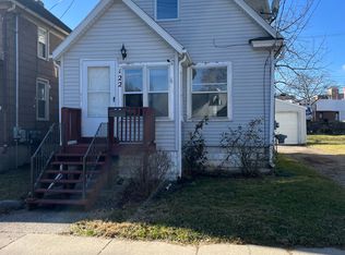122 Clifford St, Lansing, MI 48912