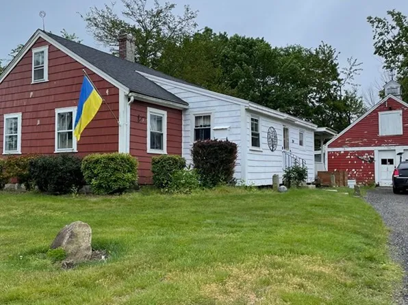 1194 Main St, Ashby, MA 01431