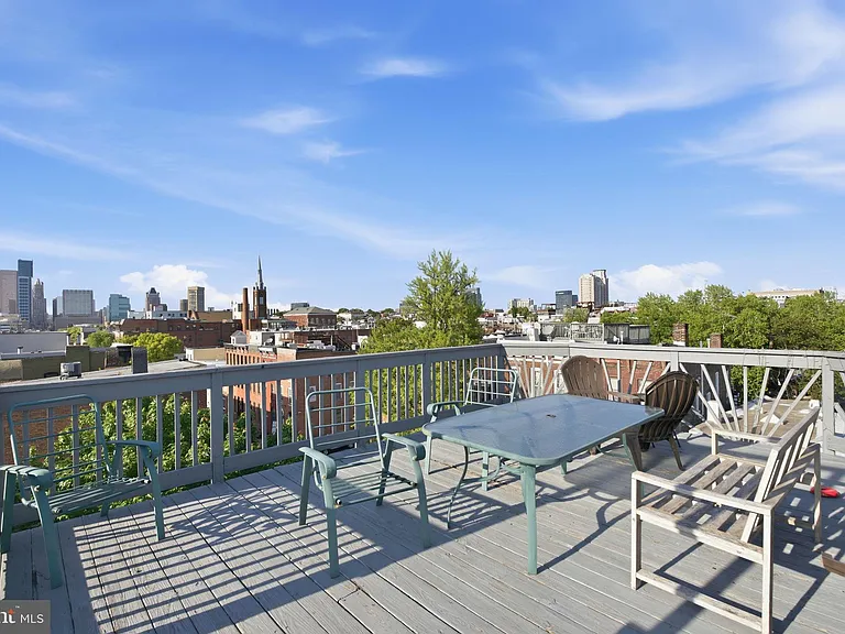 1412 Light St #2 — Photo 16