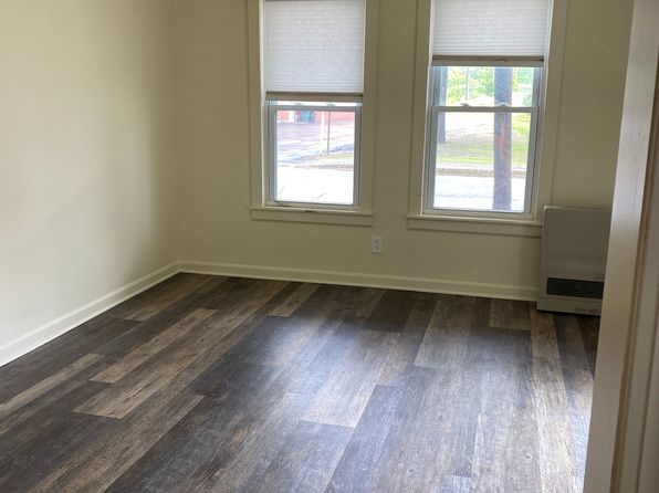 50 W Bow St #1