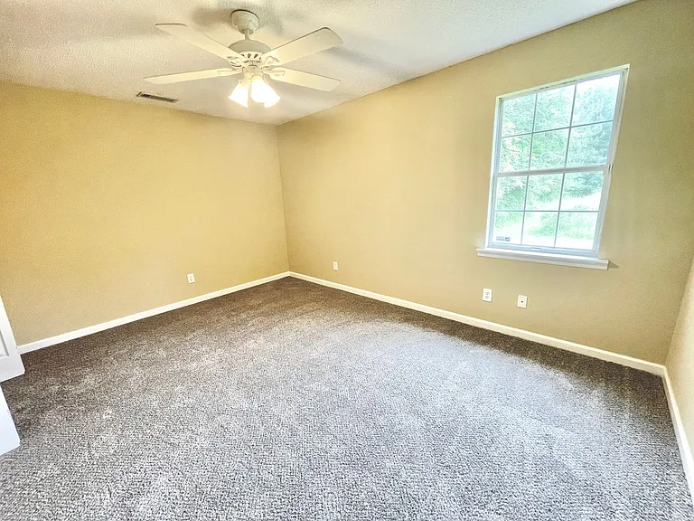 26990 Elkins Rd #N — Photo 6