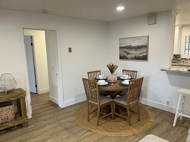 8860 Villa La Jolla Dr #217 — Photo 3