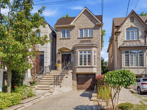 412 Deloraine Ave, Toronto, ON M5M 2B8