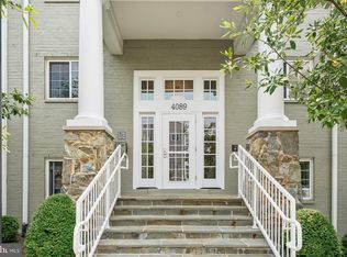 4089 S Four Mile Run Dr UNIT 203, Arlington, VA 22204