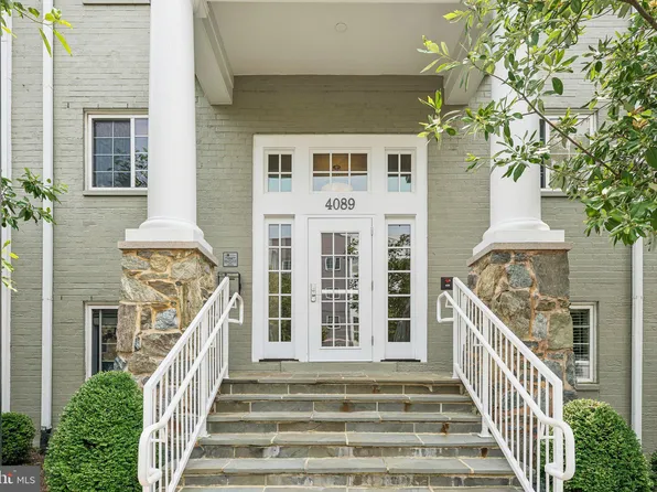 4089 S Four Mile Run Dr Unit 203, Arlington, VA 22204