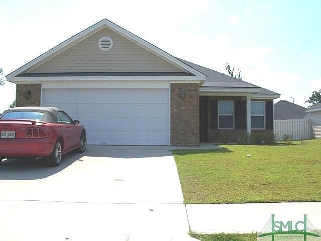 2nd image of 116 Rhett Ln