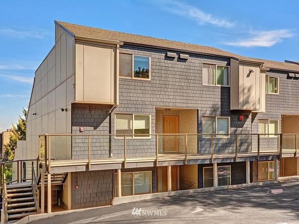 7309 Sand Point Way NE