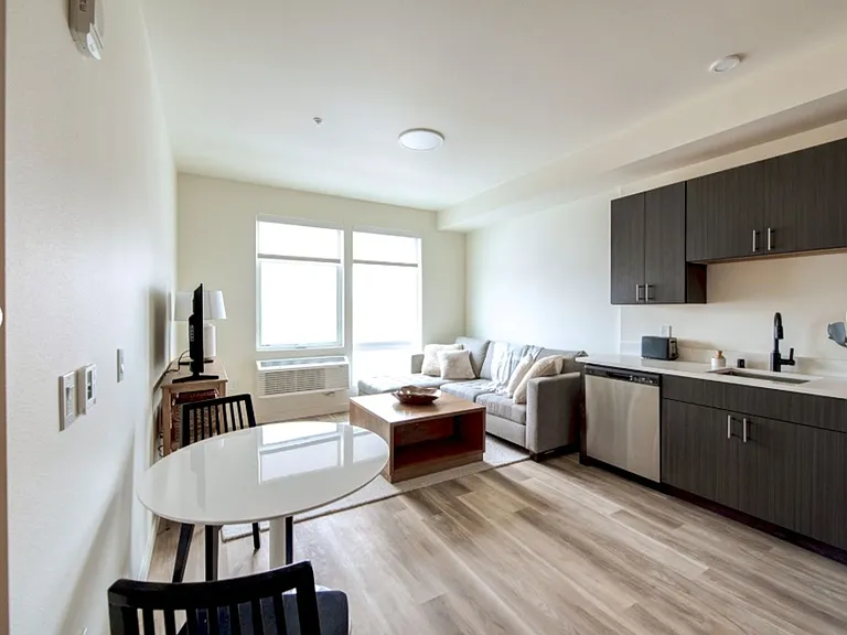 North Hill Millennium 1 — Photo 11
