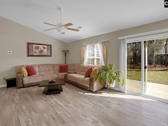 5th image of 103 Spring Lake Dr