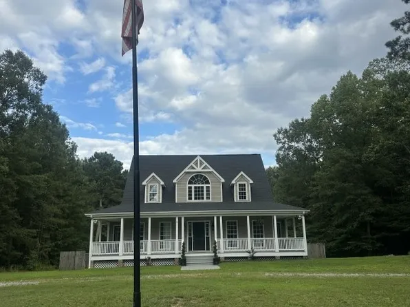 21801 Skinquarter Rd, Moseley, VA 23120