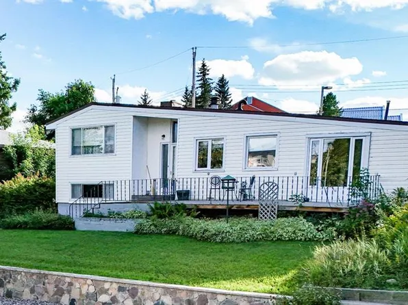 4612 E 51a St, Camrose, AB T4V 1T3