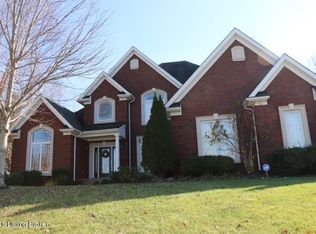 8807 Summit Ridge Dr, Louisville, KY 40241
