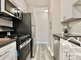 5101 N Sheridan Rd #105, Chicago, IL 60640