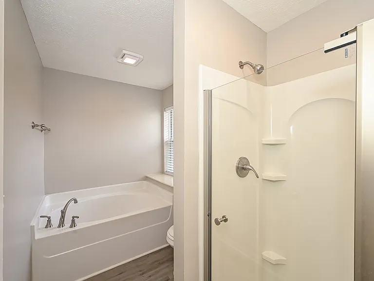 3108 Creekview Ln — Photo 15