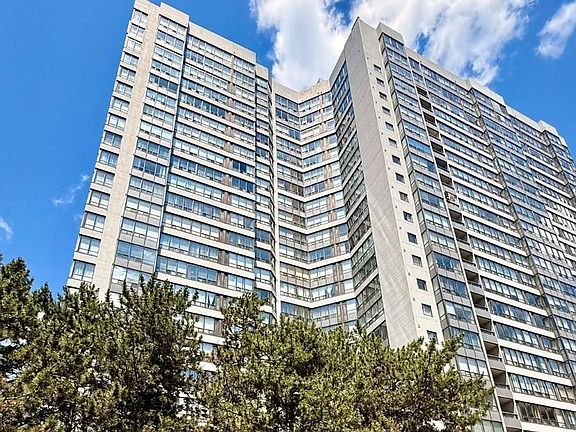 3rd image of 7 Bishop Ave Unit 408