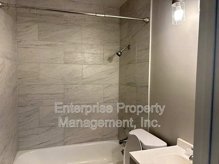 2447 Twain Ave — Photo 9