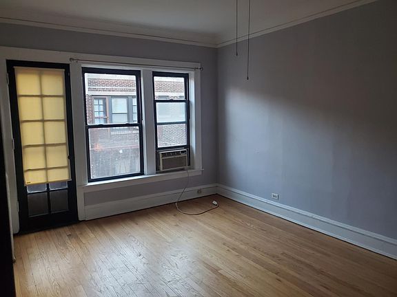 5th image of 5843 S Blackstone Ave