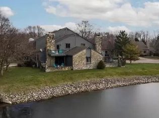 548 Conner Creek Dr, Fishers, IN