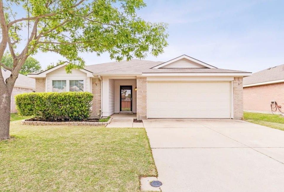 1st image of 4144 Justin Dr