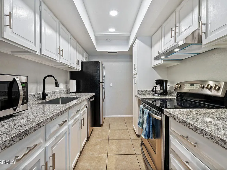 2056 S Rural Rd #A — Photo 2
