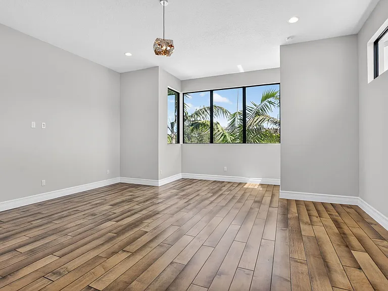 9168 Benedetta Pl — Photo 26
