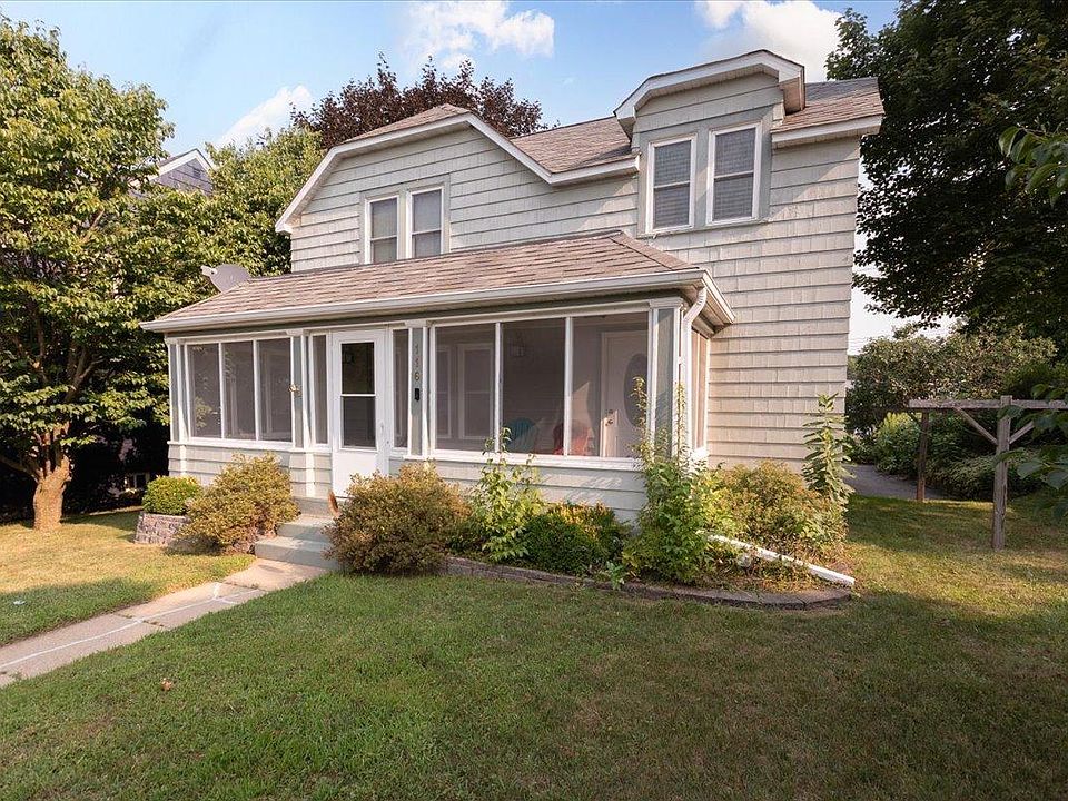 1st image of 116 Pine St