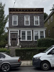 928 E 219th St, Bronx, NY, 10469