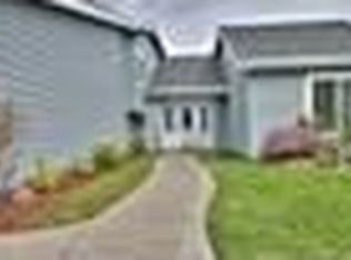 244 Ross Ln, Foster City, CA 94404