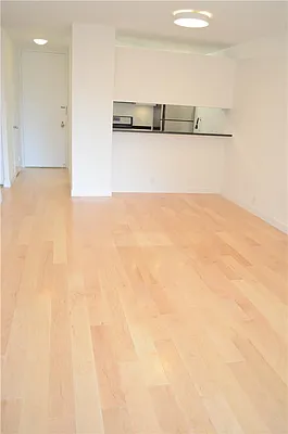 Rented by RELO REDAC INC. | media 17