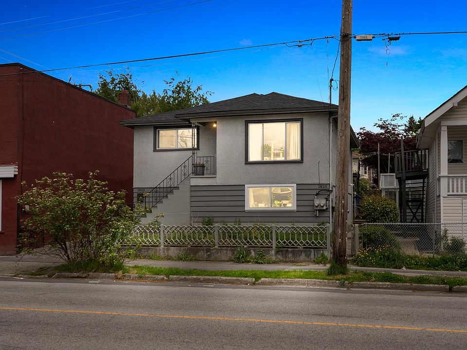 1st image of 1820 Victoria Dr