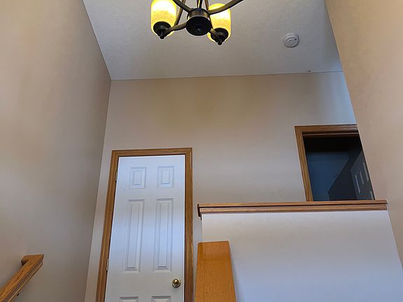 5th image of 7824 Old Carriage Ct