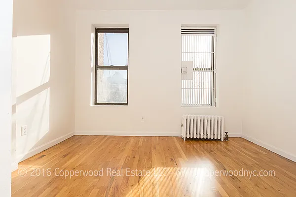 Rented by Copperwood Real Estate | media 23